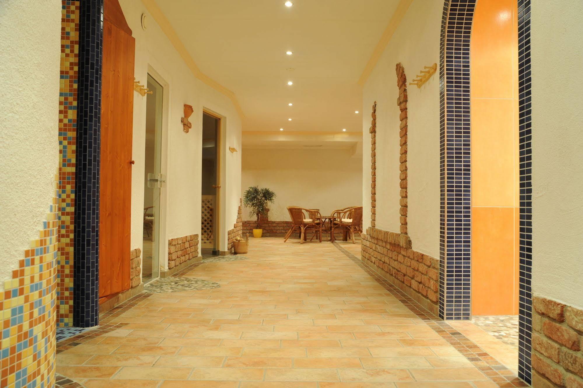 Kratzerwirt Apartments Нойштифт-им-Штубайталь Экстерьер фото