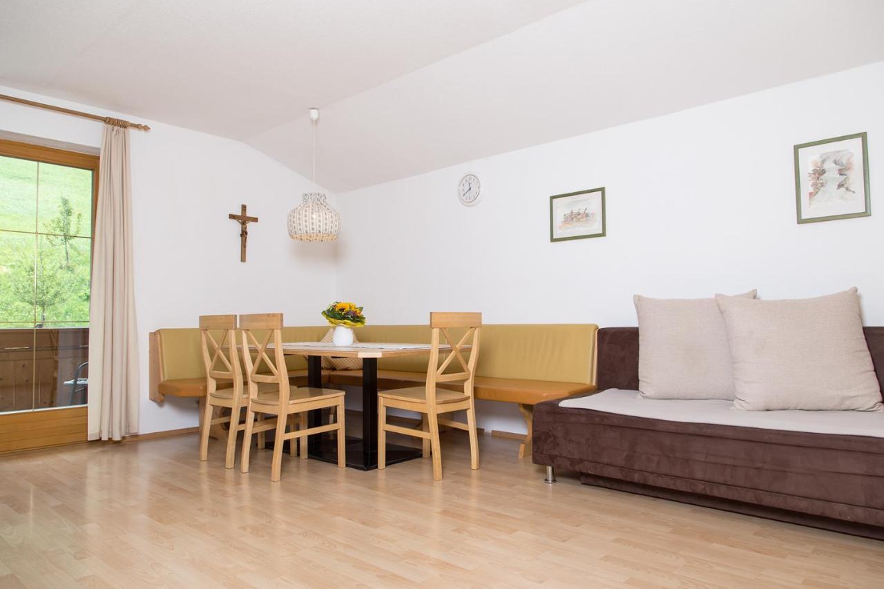 Kratzerwirt Apartments Нойштифт-им-Штубайталь Экстерьер фото