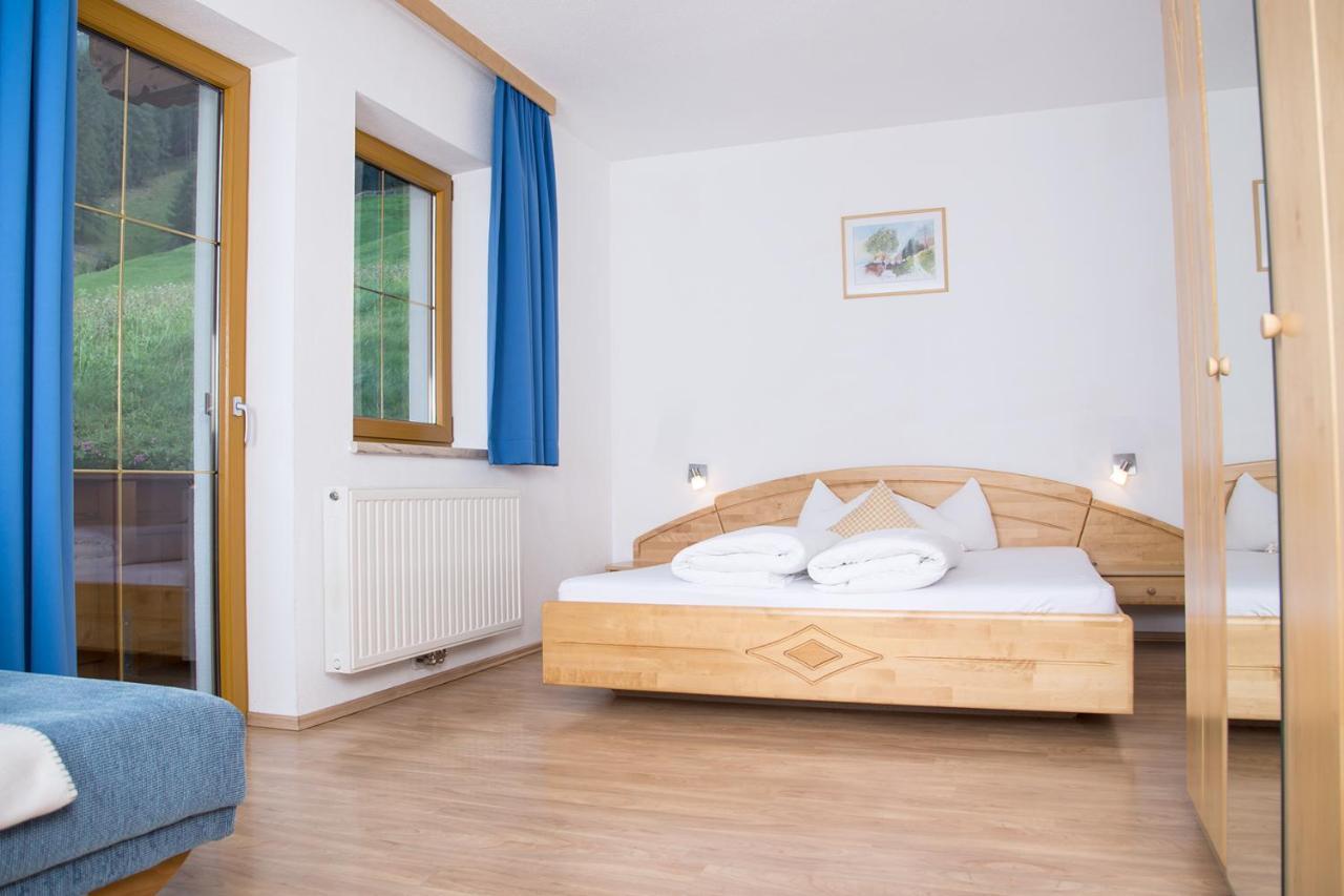 Kratzerwirt Apartments Нойштифт-им-Штубайталь Экстерьер фото