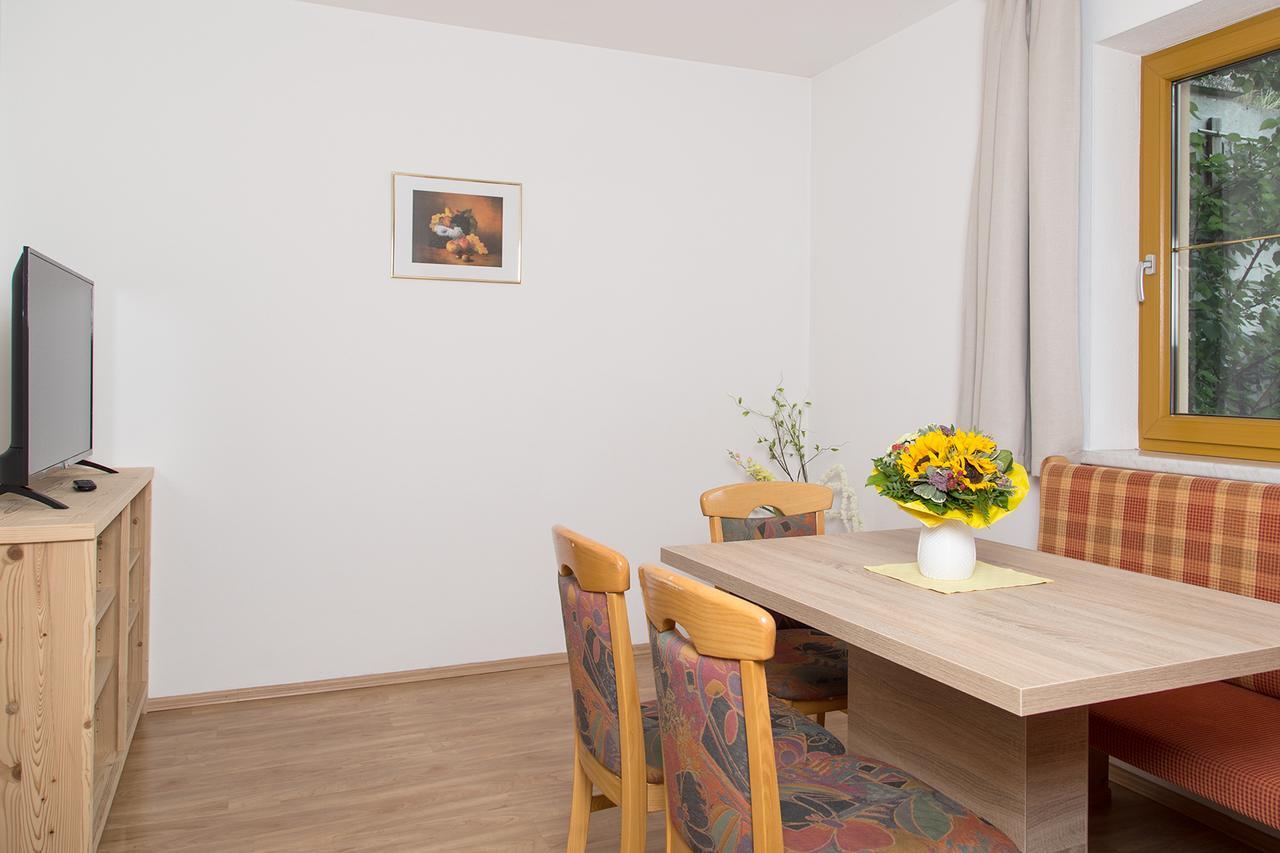 Kratzerwirt Apartments Нойштифт-им-Штубайталь Экстерьер фото